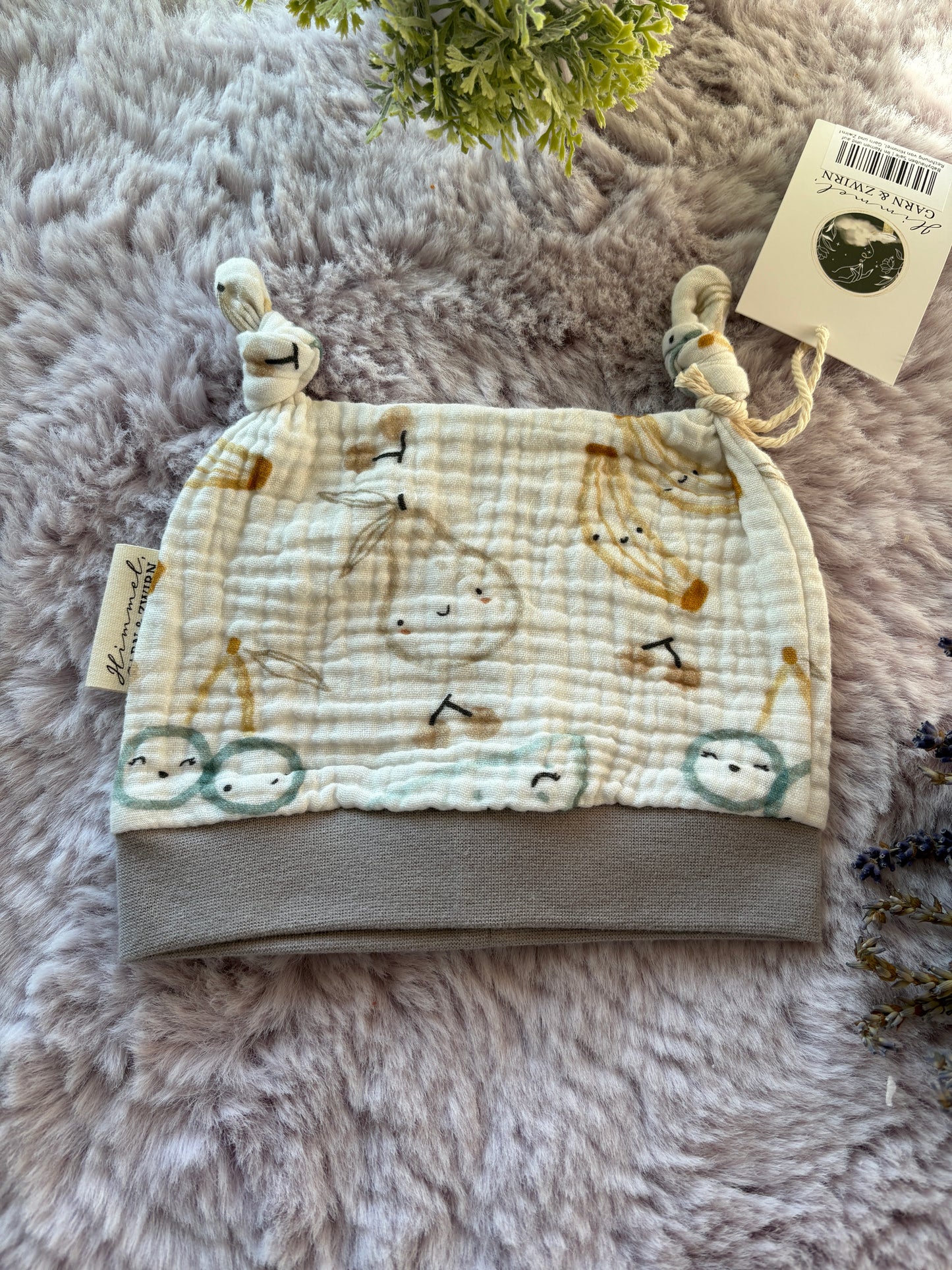 Babyhaube aus atmungsaktiven BIO Musselin