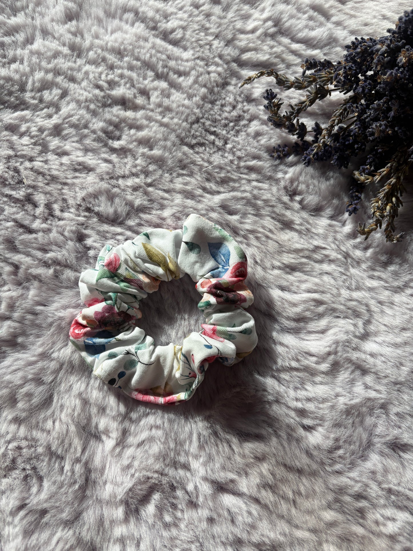 BIO Blumen Scrunchie