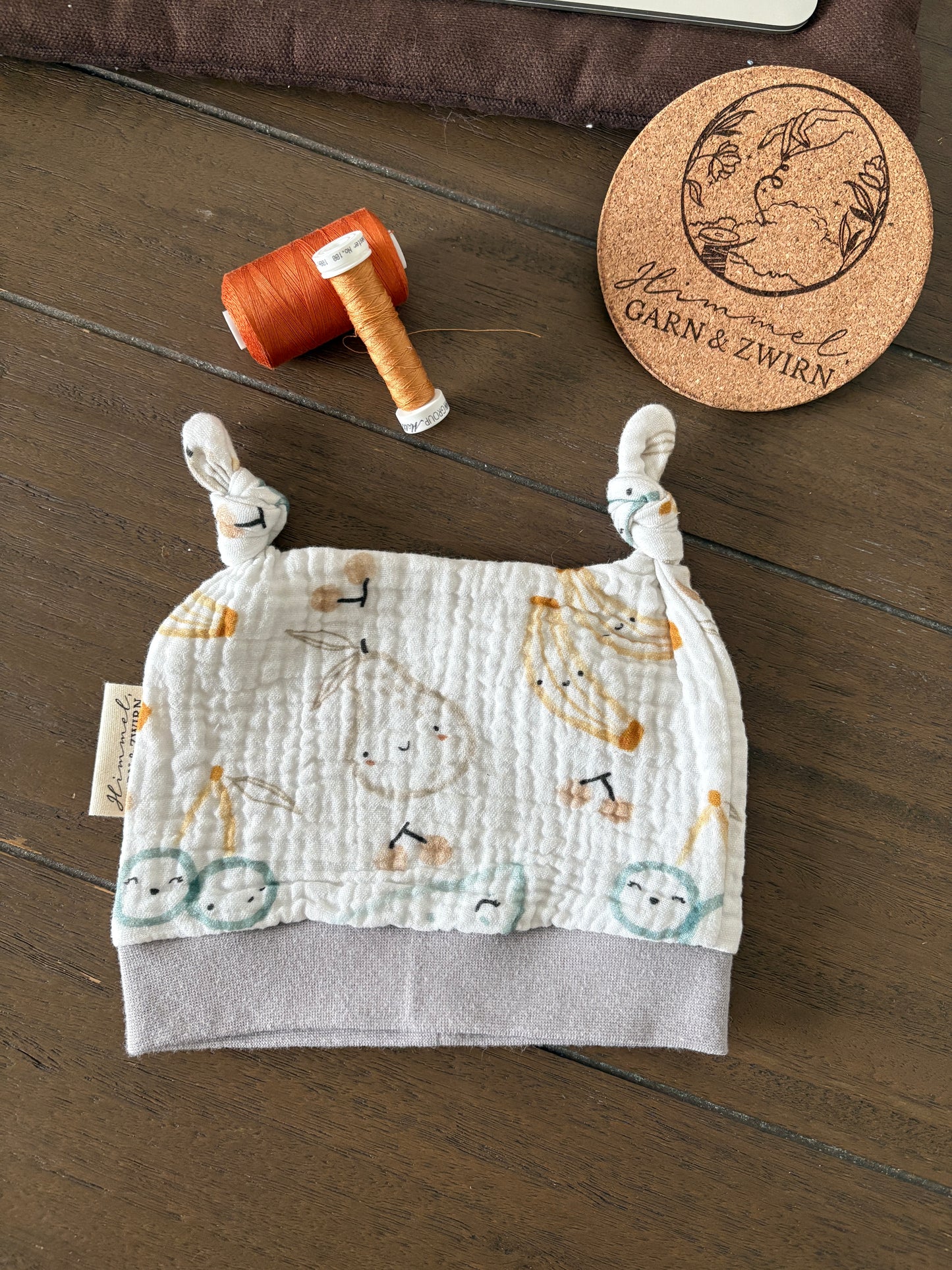 Babyhaube aus atmungsaktiven BIO Musselin