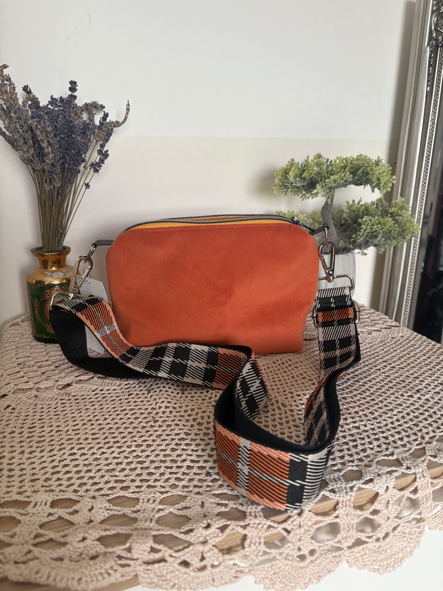 Herbstliche Handtasche in Orange 🍂